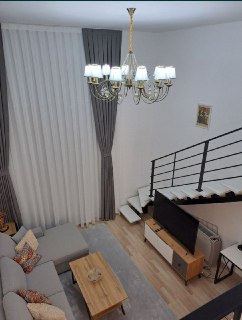 Besh Chinorda evro dupleks kvartira sotiladi