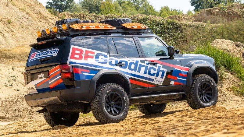 Немцы превратили Land Cruiser Prado в внедорожного монстра 3