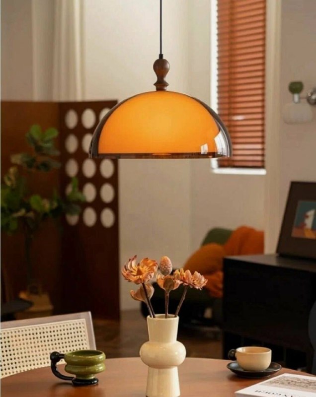 Передвижная люстра с поворотным рычагом. Знали о существовании такой? А что удобно - переставил стол в другое место, и не паришься, как светильник ... - изображение 3 - передвижная, люстра, поворотным