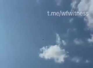 ️🇺🇸🇮🇷🇬🇧 כמה מפציצים אסטרטגיים B-1B Lancer של חיל האוויר האמריקאי המריאו מ-RAF Fairford בבריטניה.