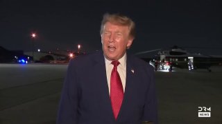 כתב: למה זה היה מסוכן מדי בשבילך לטוס ב-Air Force One, אבל לא לעיתונות?