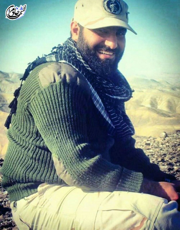 ڪانال مدافعان حـرم: نگاهی انداخت به سر تا پای اتاقم و گفت: چقدر آینه!! از بس خودتون رو میبینین این قدر اعتماد به نفستون رفته بالادیگه، نشست
