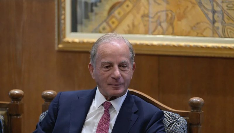 השגריר מישל עיסא, בתגובה לשאלה האם ארה"ב תומכת במבצע צבאי כלשהו ברמת עלי אל-טאהיר: אני לא יודע, אולי אתה יו…