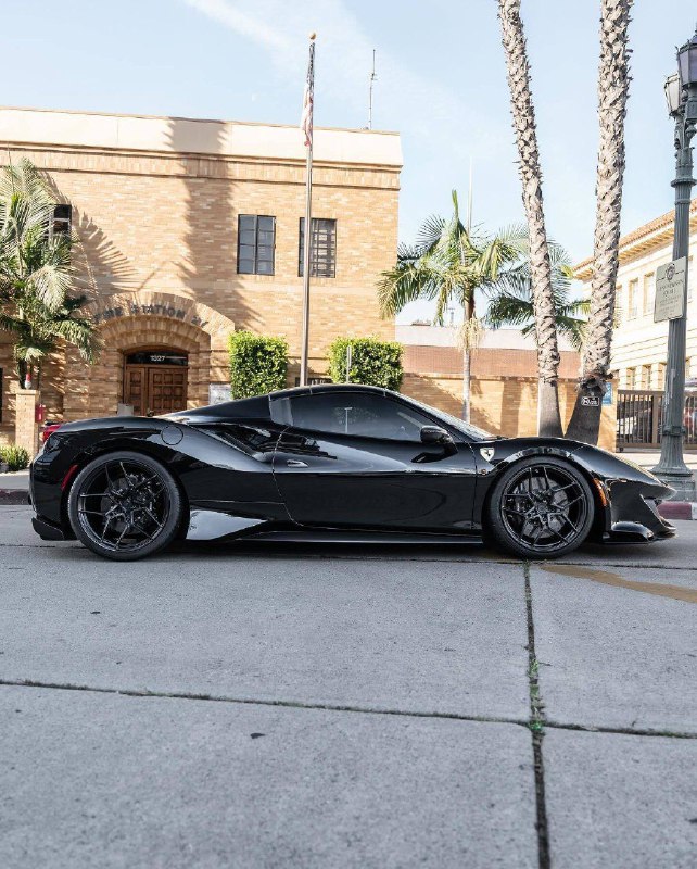 Ferrari Pista Spyder 5