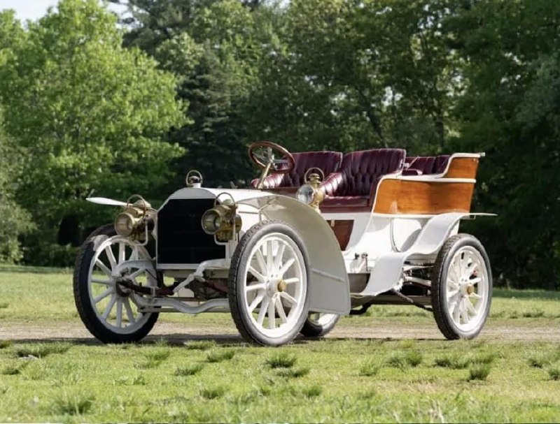 🛠️ Исторический шедевр на колесах: 1904‑модель Mercedes Simplex 40 HP из коллек