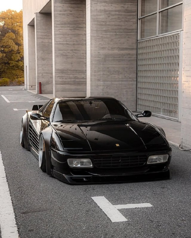 LIBERTYWALK Ferrari 512TR 3
