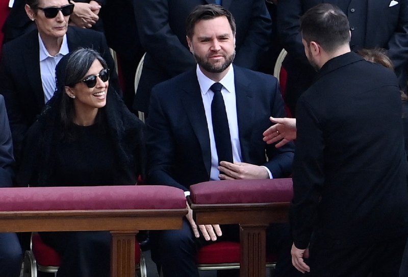 Vance, Zelensky meet in Rome amid Trump push for Ukraine ceasefire