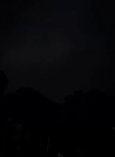 ארטילריה של ישראל הישראלי הפגיזה את פאתי העיירה ברחית בדרום לבנון.