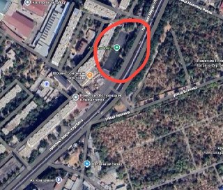 Продается большой участок и здание в центре города с разрешением
