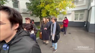 Суд в Москве арестовал и оштрафовал еще пятерых участников акции КПРФТаганский суд Москвы назначил от 10 до 15 суток ареста и штрафы от 20 до 25 тысяч рублей пятерым задержанным после акции КПРФ. Их признали виновными в участии в «несогласованном» шествии,