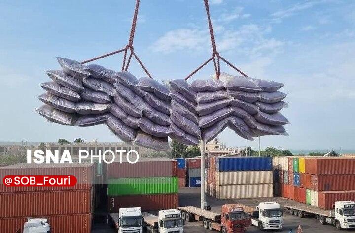 سیستان و بلوچستان فوری: رشد چشمگیر درآمدهای گمرکی سیستان و بلوچستانرئیس سازمان مدیریت و برنامه‌ریزی سیستان و بلوچستان از افزایش درآمدهای گمرکی ا