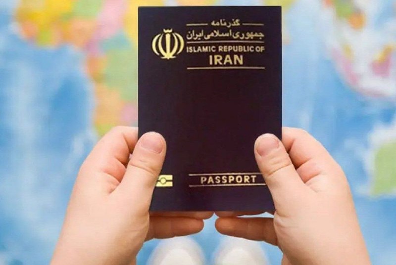 ایران نیوز: اعتبار گذرنامهها ۱۰ ساله میشود🔻 کمیسیون امور داخلی مجلس با اصلاح قانون گذرنامه، اعتبار گذرنامه افراد ۱۵ سال به بالا را