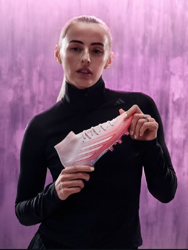 ArsenalWFC | زنان آرسنال: 💗 #کلوئی_کلی #Adidas@ArsenalWFC_fans