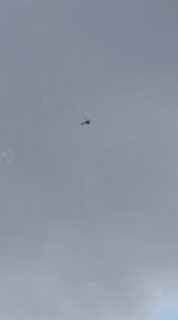 מסוק אפאצ'י ישראלי טס מעל אזור נהר הליטני - זוותר ומבצע מבצע סירוק