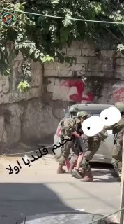 قوات الاحتلال تعتدي على شاب بمخيم قلنديا شمال القدس