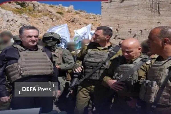 خبرگزاری دفاع مقدس: 💢واکنش دمشق به پرسه‌زنی وزیر جنگ رژیم صهیونیستی در اراضی سوریه 🔸وزارت امور خارجه سوریه امروز سه شنبه اقدام وزیر جنگ رژیم