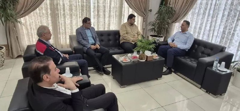 نبض نفت: ⚛️دیدار مدیران پتروشیمی امیرکبیر و سازمان منطقه ویژه اقتصادی پتروشیمی با محوریت توسعه همکاری‌هاادامه خبر👇🏼🛢🇮🇷 http://nab