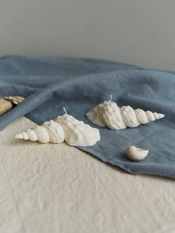 Нашлась классная свеча Калипсо в виде ракушки. Её можно использовать даже просто как декор для украшения пространства. Ссылка - изображение 3 - нашлась, классная, свеча