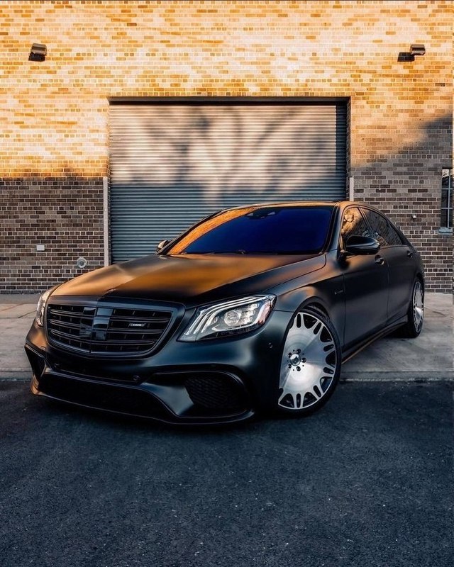 Mercedes Benz S Class (w222) BRABUS 6