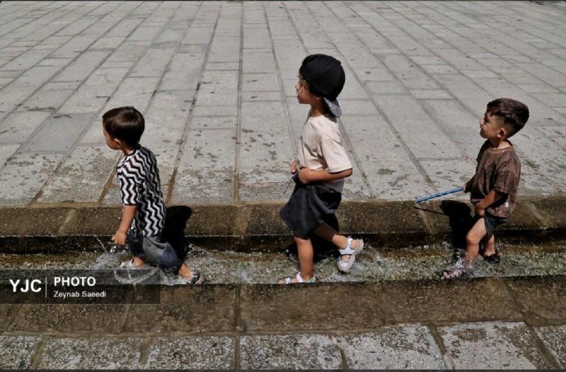 YJC PHOTO: 🔹تفریح تابستانی در آبشار گنج نامه همدان🔶آبشار گنج‌نامه با دوازده متر ارتفاع در مسیر صعود به ارتفاعات کوه الوند و در پنج 