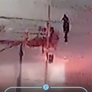 שני רוסים השאירו עשרות דירות ללא חום לאחר שהפילו את המפתחות. תושבים שיכורים של אוסט-אילימסק טיפסו לבאר הביו…
