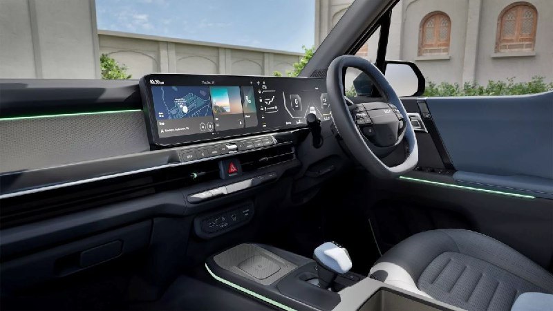 Компания Kia представила компактный кроссовер Syros 4