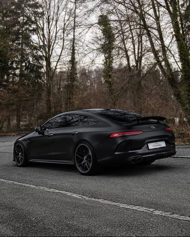 Mercedes-AMG GT63 S 3