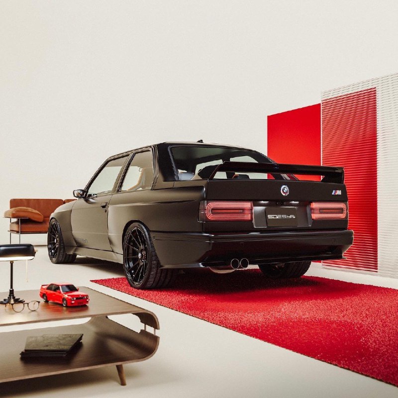 BMW E30 M3 Restomod 7