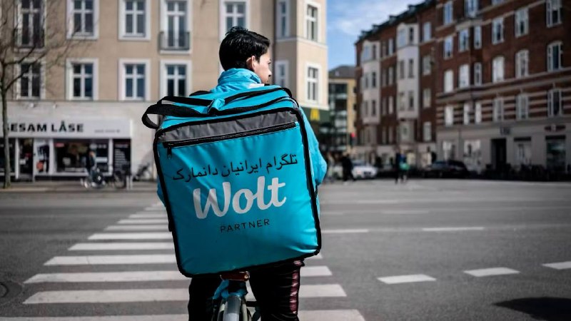 ایرانیان دانمارک: اعتصاب پیکهای Wolt مقابل یک شعبه مکدونالد در دانمارکپیکهای شرکت Wolt در دانمارک،،هفته گذشته در مقابل شعبه مکدونالد د