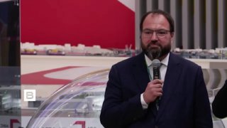 ולדימיר פוטין כינה את מאסק אדם מבריק "אלון מאסק הוא גאון, באמת גאון. כמה מכשירים כאלה יש לו במסלול?" "יותר…