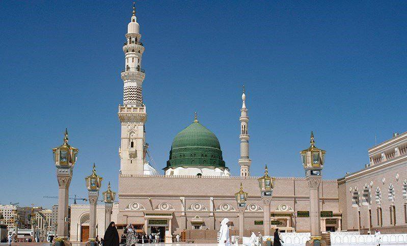 شبکه باران: پيامبر صلي الله عليه و آله :إنَّ اَحَبَّ الخَلائِقِ إلَى اللّه ِ شابٌّ حَدَثُ السِّنِّ في صُورَةٍ حَسَنَةٍ جَعَلَ شَبابَ