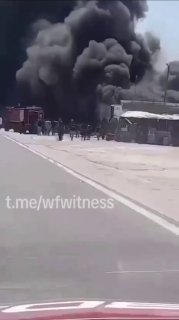 ️🇱🇧 שריפה אדירה פרצה בכביש המהיר באטרון והסיבה לא ידועה.