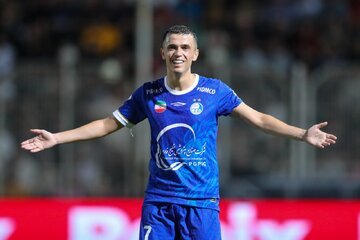 دیده بان ایران: ✅ برگزاری اولین جلسه بررسی پرونده یاسر آسانی🔹 جلسه انضباطی رسیدگی به شکایت باشگاه مس شهربابک از استقلال برگزار شد.🔳 خبر 