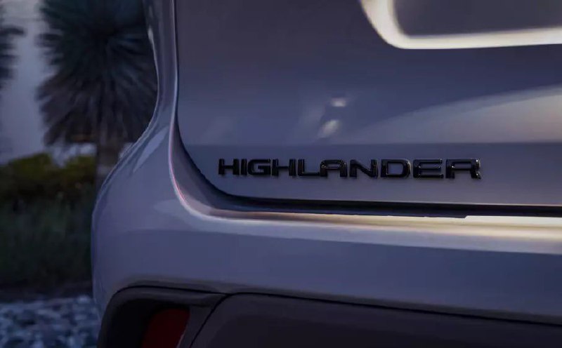 Toyota обновила Highlander к 2024 модельному году 6
