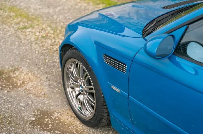 BMW M3 продали за 10 миллионов рублей 3