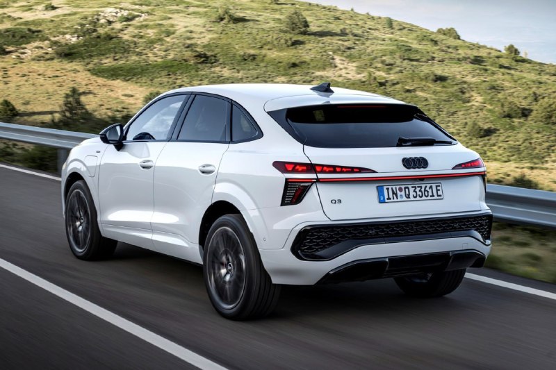 Audi представила купеобразный Q3 Sportback 2