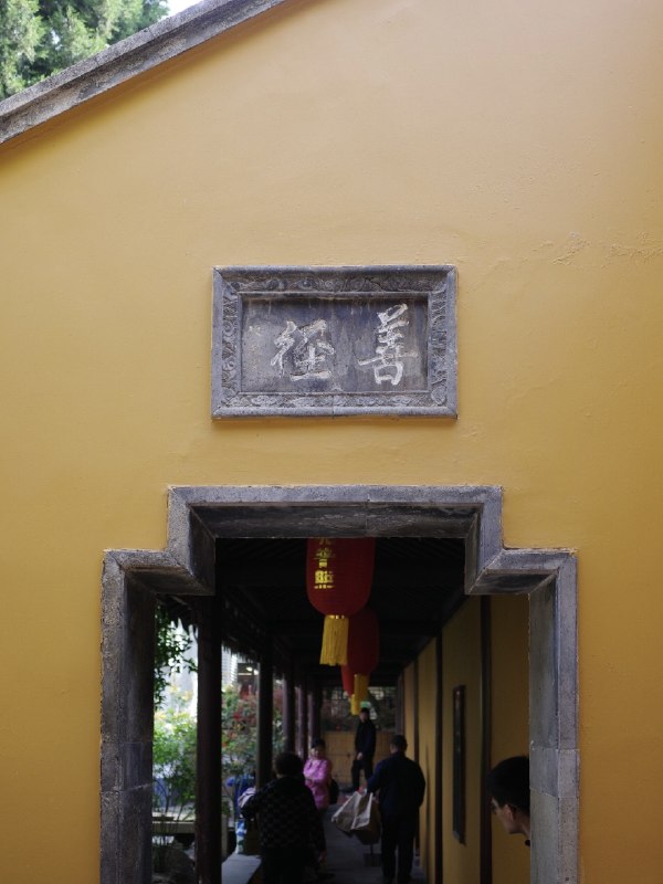 以前不知道上海有座漂亮的寺庙龙华寺以前不知道上海有座漂亮的寺庙龙华寺