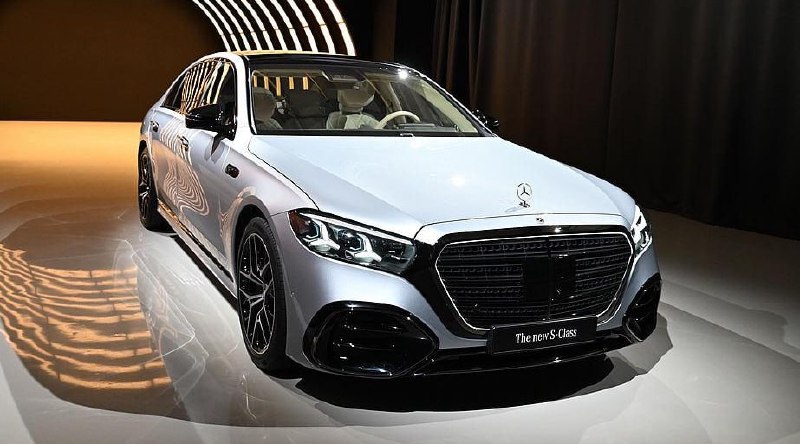 Обновлённый Mercedes-Benz S-класса рассекретили до премьеры 2