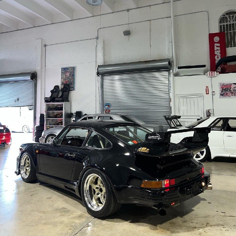 1986 Wangan Gemballa 930 Turbo 2