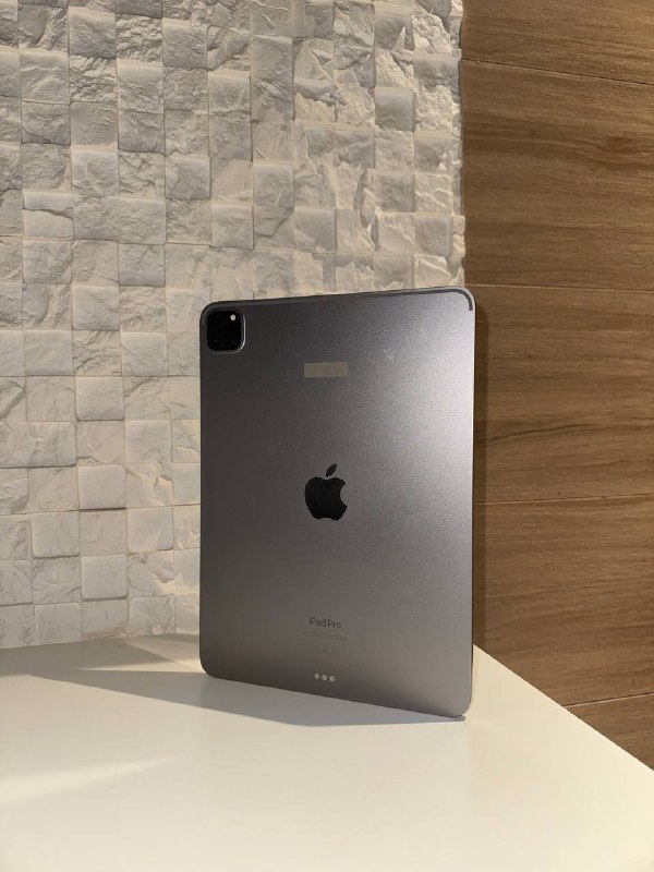 Продам свой iPad Pro M2 11» на 512gb