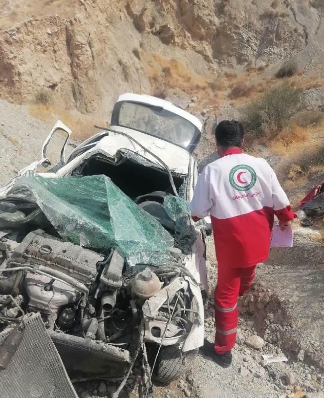 آخرین خبر استان فارس: ♦️ انحراف سواری در جاده کازرون به کنارتخته با ۳ مصدومدهقان، سرپرست جمعیت هلال‌احمر شهرستان کازرون:🔹 گزارشی مبنی‌بر انحرا