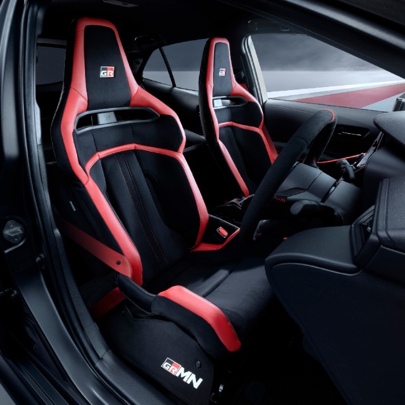Toyota прокачала GR Corolla и показала версию GRMN — настоящая трековая тачка для фанатов механики. 4