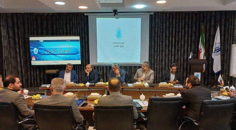 اخبار دارو و سلامت: جهش ۲۱۱ درصدی سود خالص و رشد ۱۴۴ درصدی فروش تجمیعی شرکتهای تابعه تیپیکو در سه ماهه نخست ۱۴۰۵ 🔹فانا: سود خالص تجمیعی شر