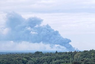 Склад Wildberries в Собинском округе Владимирской области атакован беспилотниками. Два человека пострадали, сообщил губернатор региона