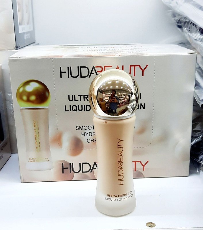 💄لوازم آرایشی و بهداشتی گناوه بیوتی 💅: کرم پودر هدی بیوتی شیشه مات Huda Beauty کیفیت عالی ✅جین ۱۲ عدد