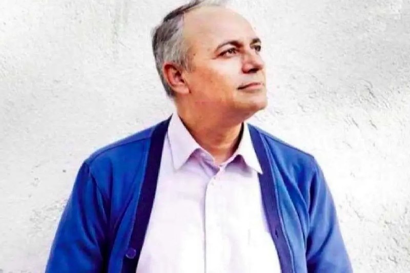عصر ایران: آقای پزشکیان! بفرمایید چگونه؟✍ احمد زیدآبادی 🔹️ چنين نگاهِ تمامیتگرا و توتالیتری که متأسفانه از ابتدای انقلاب تاکنون به