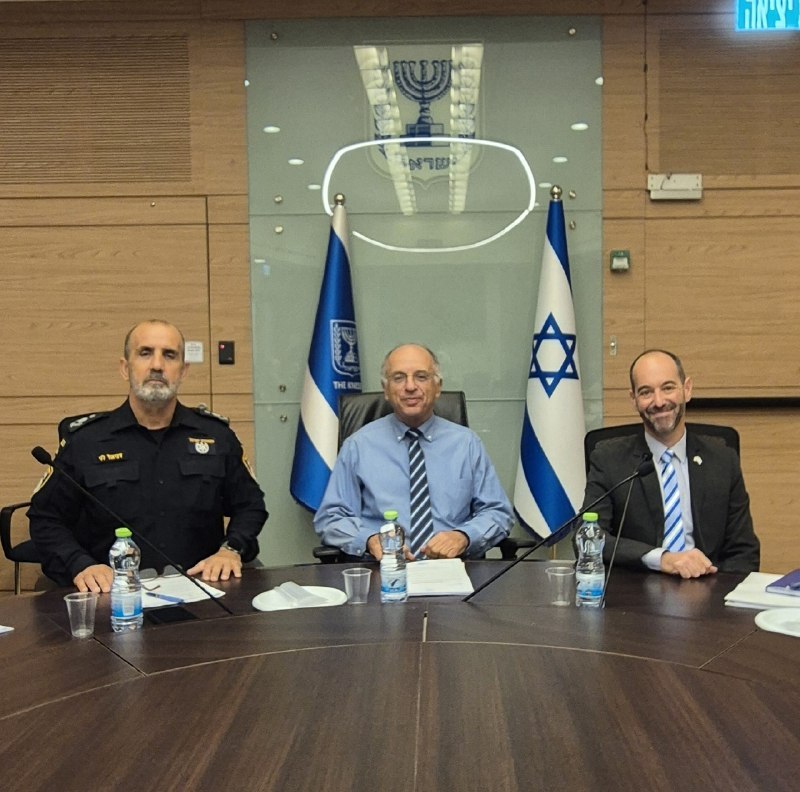מבזקן 12