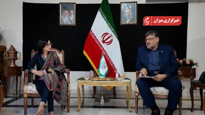 روزنامه وطن امروز: 🔻 رئیس مرکز وکلا: تنگه هرمز آبهای بینالمللی ندارد و جز آبهای سرزمینی کشور ماست و میتوانیم بر آبهای سرزمین خود اعمال