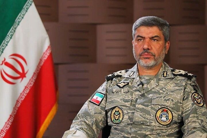 ایسنا ✔: پایگاه‌های آمریکا در امارات و کویت هدف حملات موشکی و پهپادی ارتش قرار گرفتند روابط عمومی ارتش: 🔹در ادامه سلسله عملیات‌ها