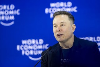 FT: Маск готов разрешить Украине использовать Starlink для ударов по РоссииОснователь SpaceX Илон Маск готов разрешить Украине использовать беспилотники, оснащенные спутниковой связью Starlink, для ударов по целям на территории России. Об этом он заявил бы